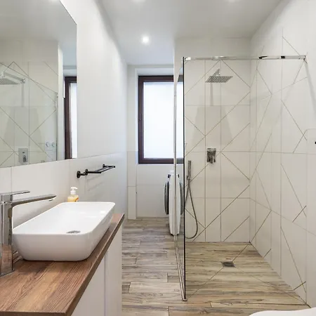 Apartmán 36 Centrum - Mieszkanie Dla 10 Osob *